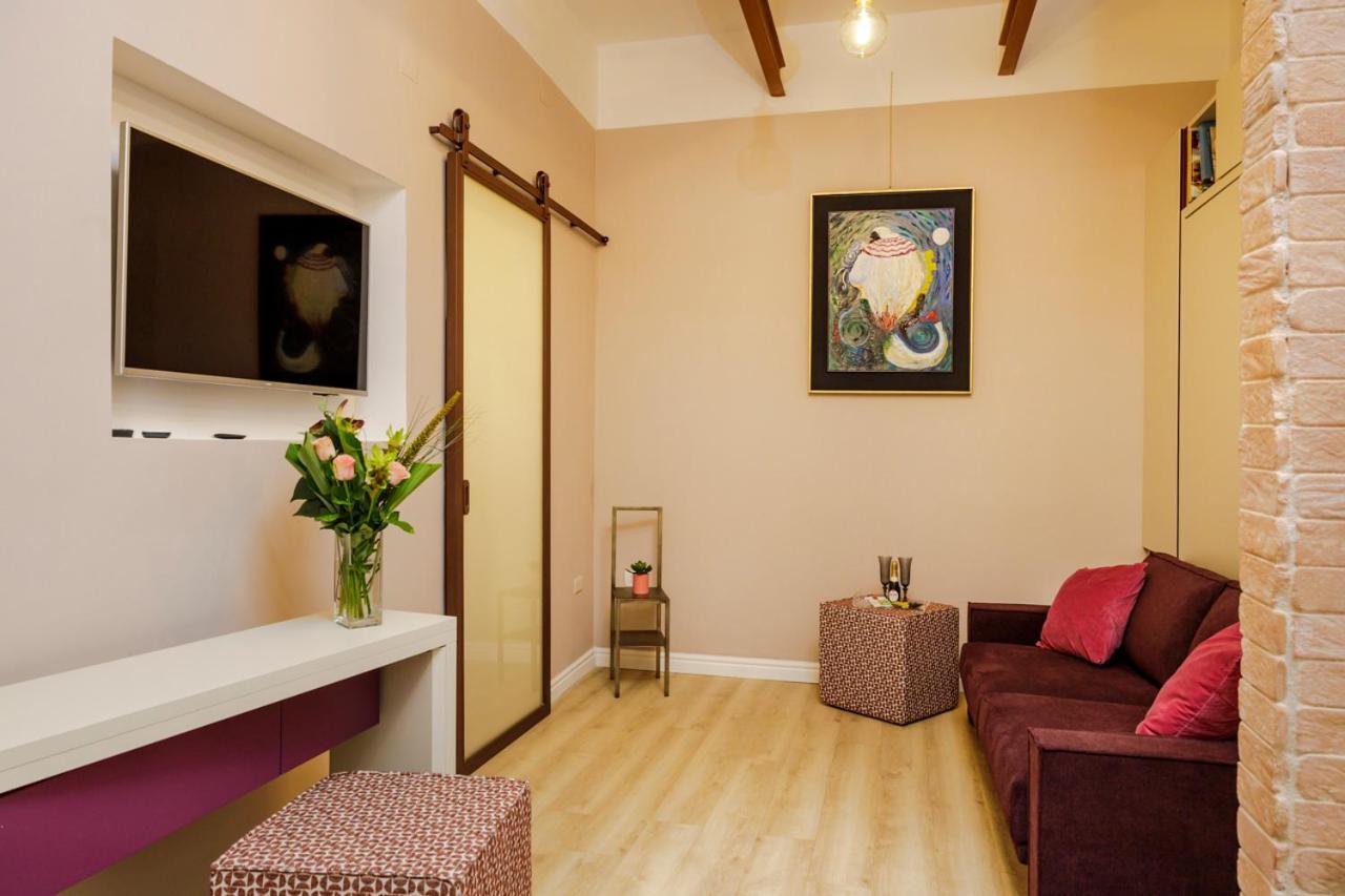 Vicky's Luxury Appartement